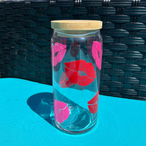 Kiss Kiss - 20oz Glass Tumbler