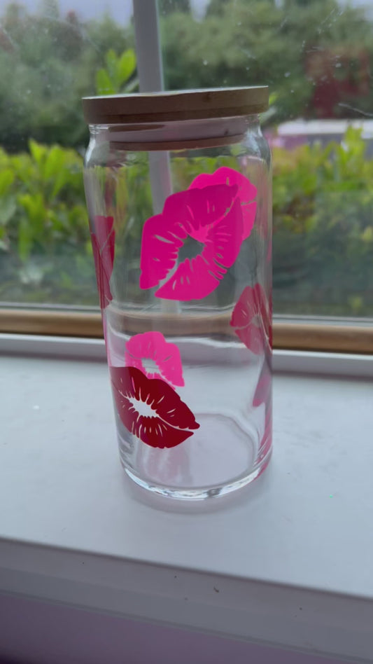 Kiss Kiss - 20oz Glass Tumbler